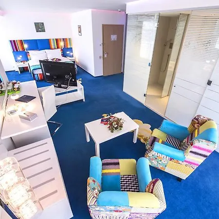 Marshal Garden 4* Bukurešť