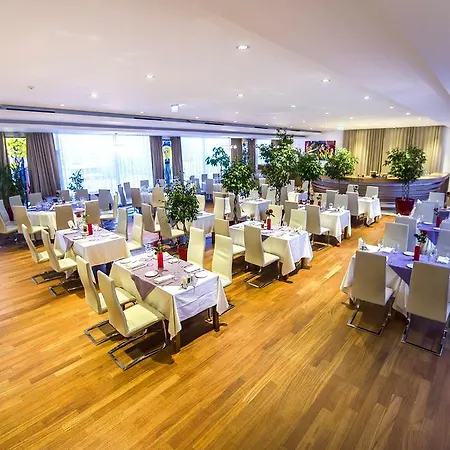 Marshal Garden Hotel