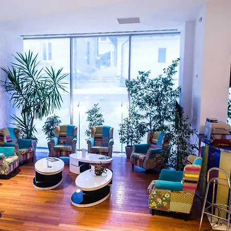 Marshal Garden Hotel