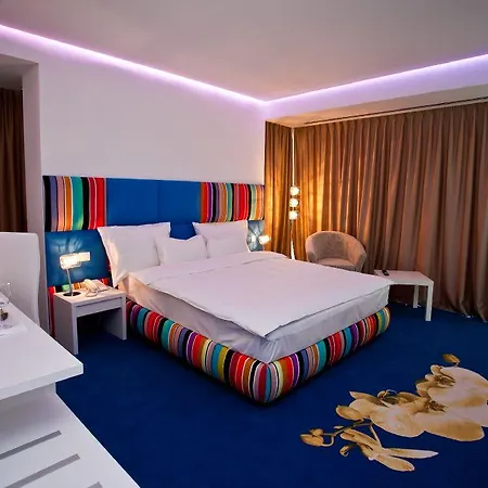 Отель Marshal Garden 4*