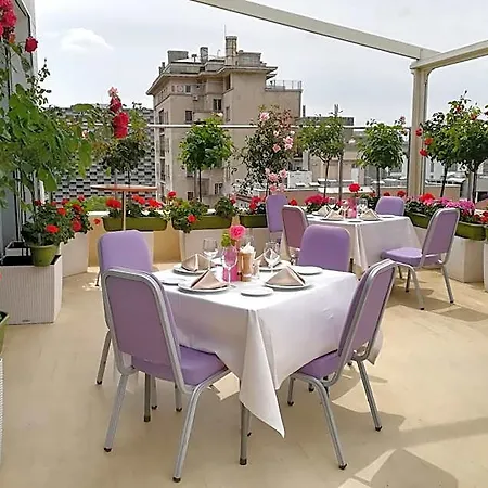 Hotel Marshal Garden 4*
