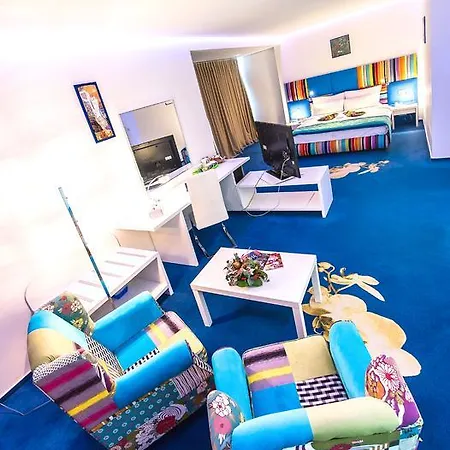 Hotel Marshal Garden 4*
