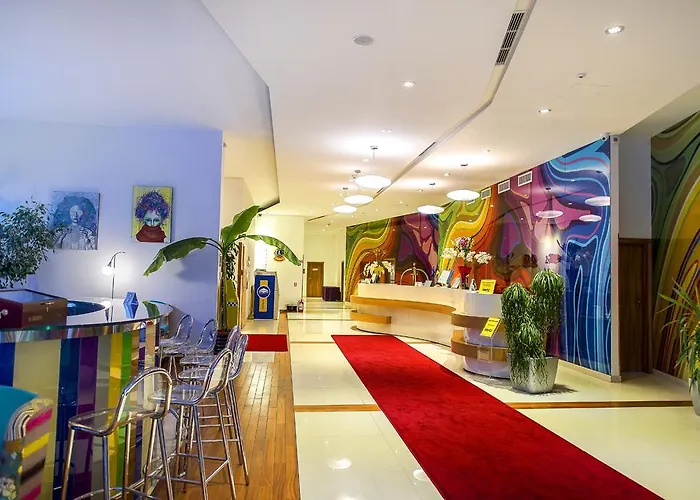 Marshal Garden Hotel