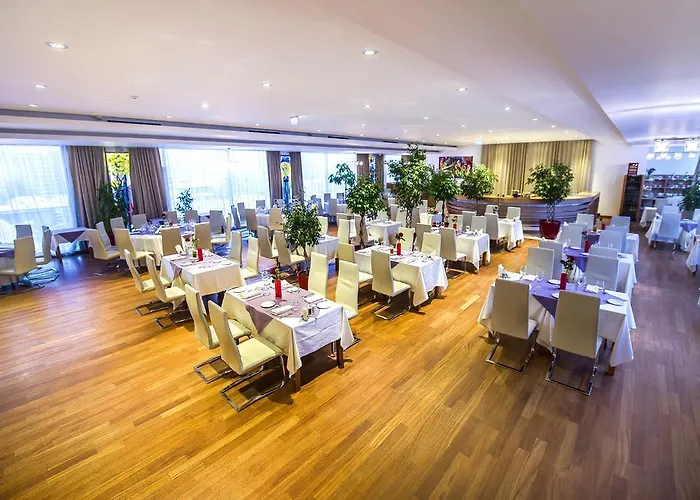 Marshal Garden Hotel