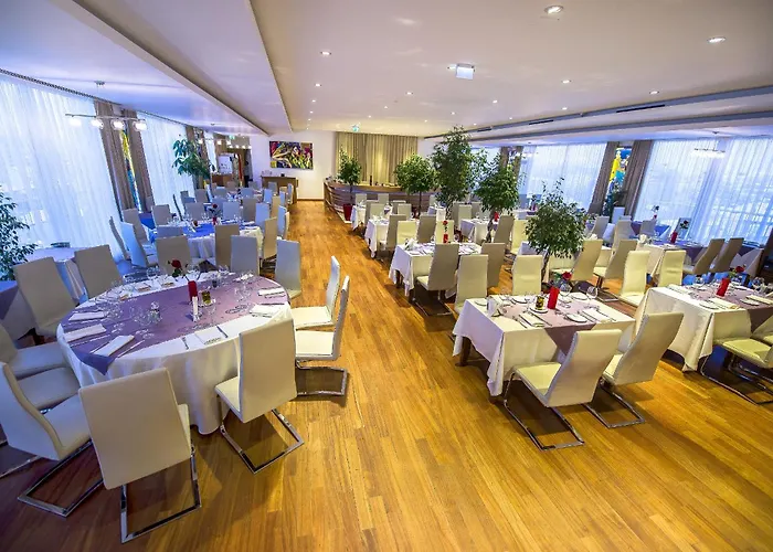 Hotel Marshal Garden Bucharest