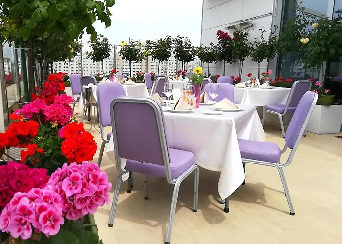 Marshal Garden Hotel 4*