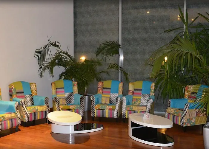 Marshal Garden 4* Βουκουρέστι